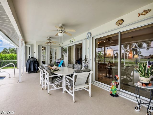 221 SE 10th TER, Cape Coral, FL 33990