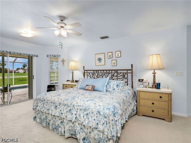 221 SE 10th TER, Cape Coral, FL 33990