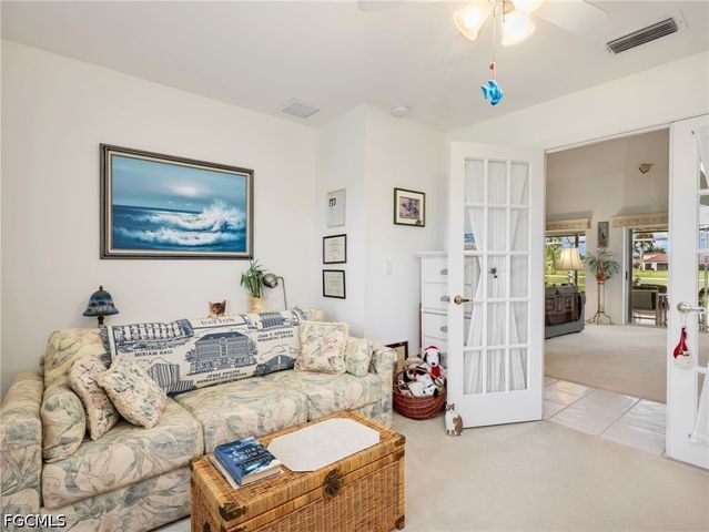 221 SE 10th TER, Cape Coral, FL 33990