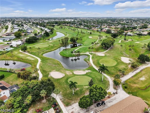 221 SE 10th TER, Cape Coral, FL 33990