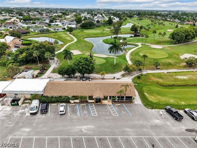 221 SE 10th TER, Cape Coral, FL 33990