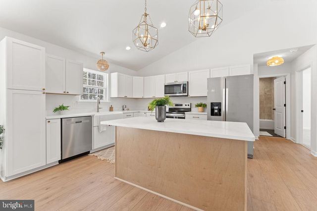 18289 CAMERON RD, Gordonsville, VA 22942