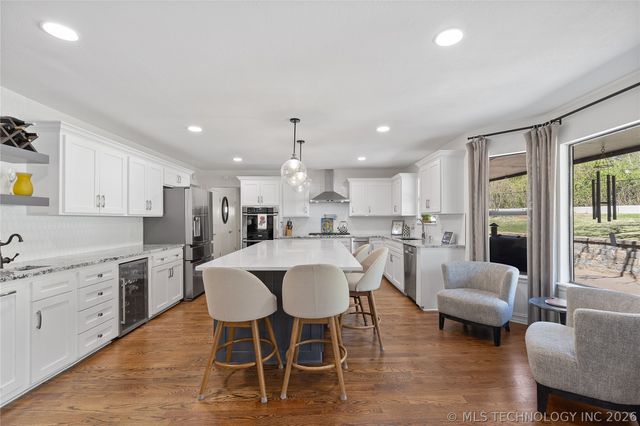 2901 E 73rd Street, Tulsa, OK 74136