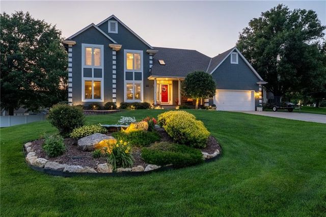1000 Sherman Parkway, Belton, MO 64012