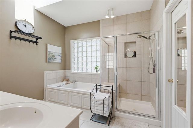 1000 Sherman Parkway, Belton, MO 64012