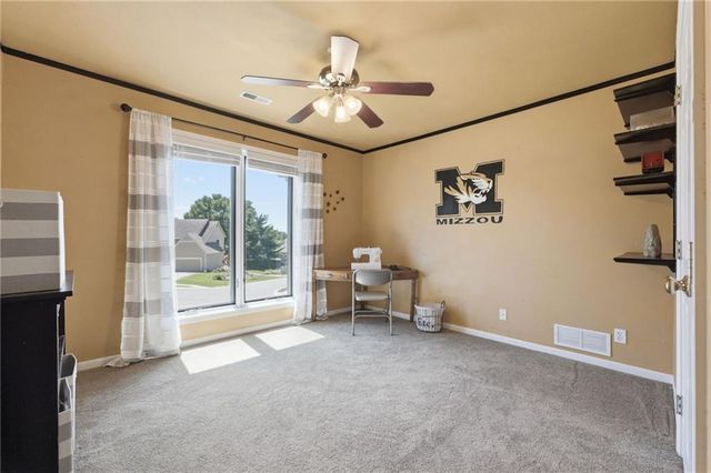 1000 Sherman Parkway, Belton, MO 64012