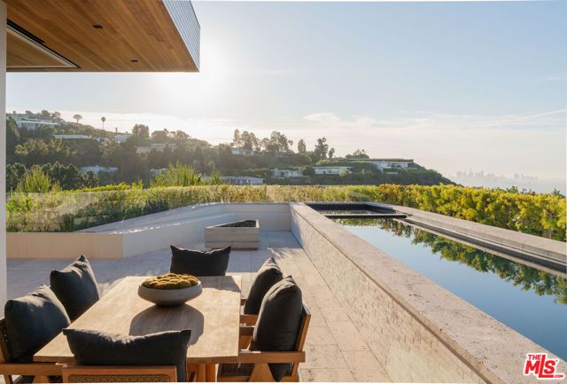 1520 Carla, Beverly Hills, CA 90210