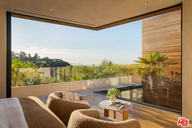 1520 Carla, Beverly Hills, CA 90210