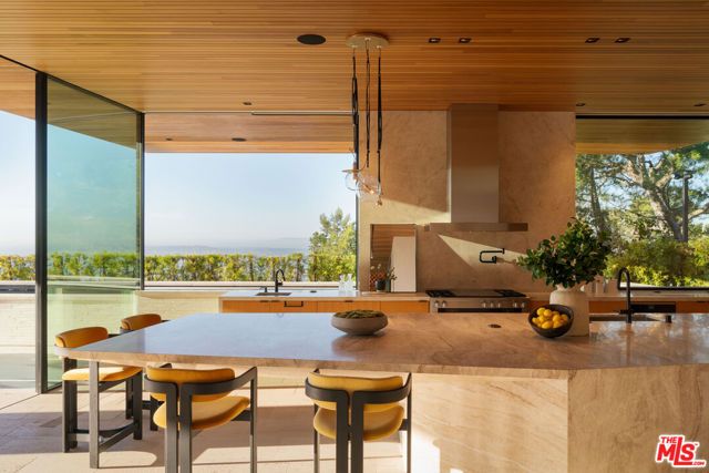 1520 Carla, Beverly Hills, CA 90210