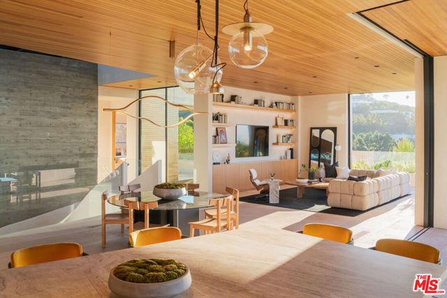 1520 Carla, Beverly Hills, CA 90210