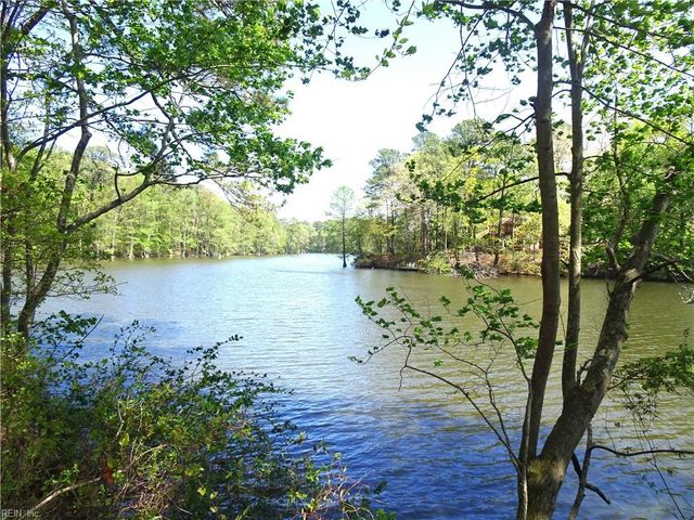 5405 Nature LN, Virginia Beach, VA 23455