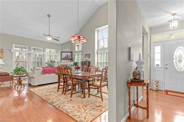 5405 Nature LN, Virginia Beach, VA 23455