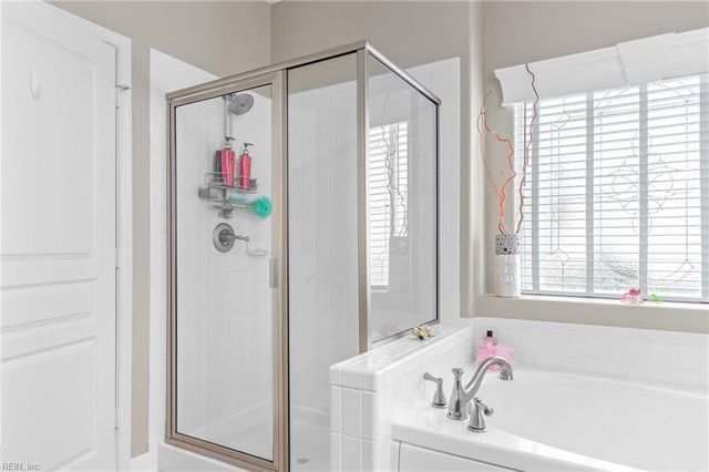 5405 Nature LN, Virginia Beach, VA 23455