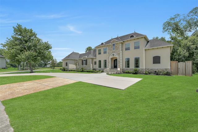 2901 Green Tee Drive, Pearland, TX 77581