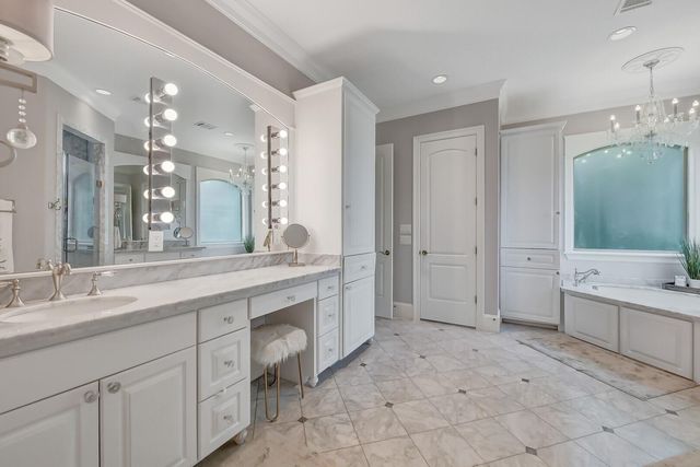 2901 Green Tee Drive, Pearland, TX 77581