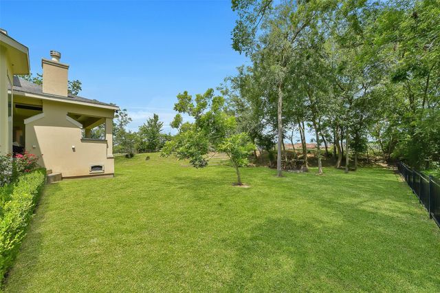 2901 Green Tee Drive, Pearland, TX 77581