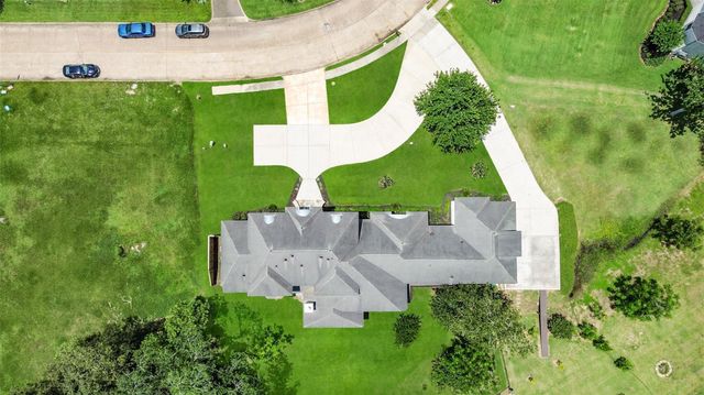2901 Green Tee Drive, Pearland, TX 77581