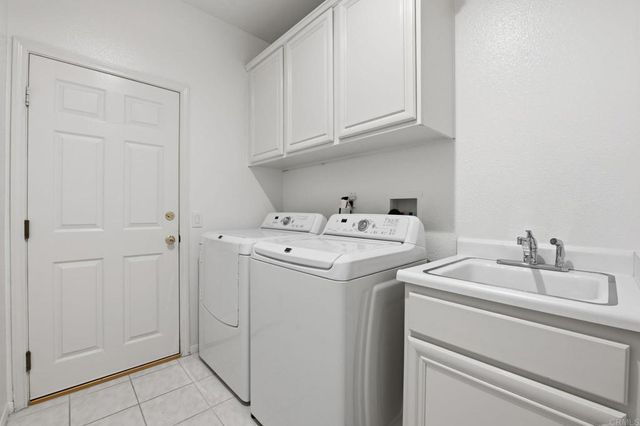 7009 Wildrose, Carlsbad, CA 92011