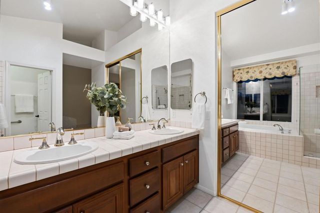 7009 Wildrose, Carlsbad, CA 92011