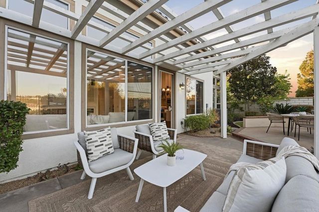 7009 Wildrose, Carlsbad, CA 92011