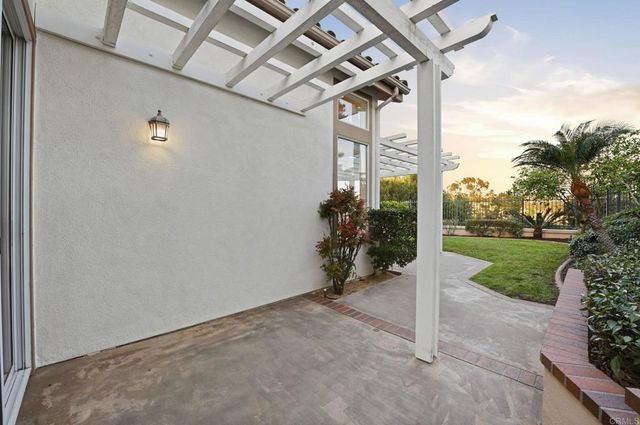 7009 Wildrose, Carlsbad, CA 92011