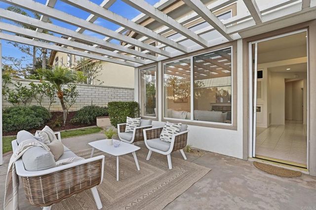 7009 Wildrose, Carlsbad, CA 92011