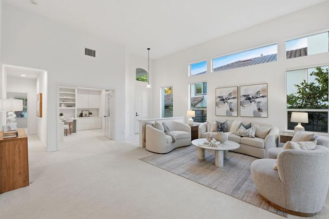 7009 Wildrose, Carlsbad, CA 92011