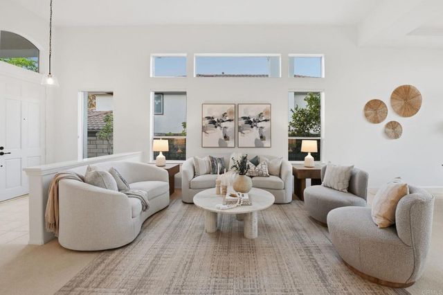 7009 Wildrose, Carlsbad, CA 92011