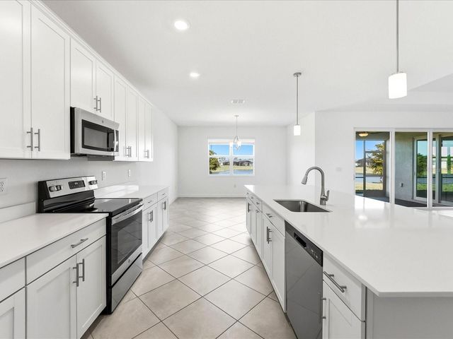 8554 SAINT KITTS CIRCLE, Englewood, FL 34224