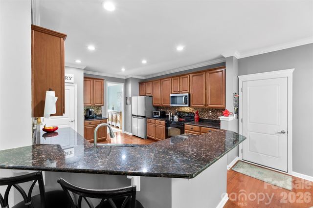 709 Heddington Court, Gastonia, NC 28056