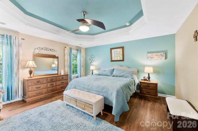 709 Heddington Court, Gastonia, NC 28056