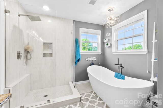 709 Heddington Court, Gastonia, NC 28056