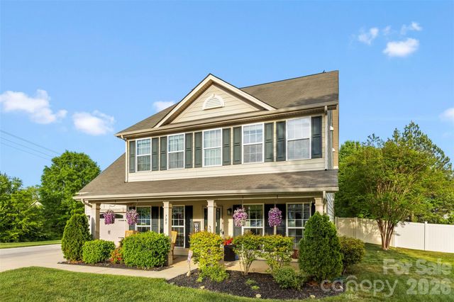 709 Heddington Court, Gastonia, NC 28056