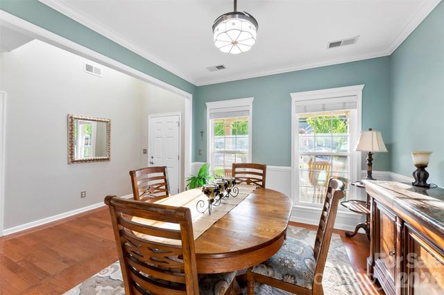 709 Heddington Court, Gastonia, NC 28056