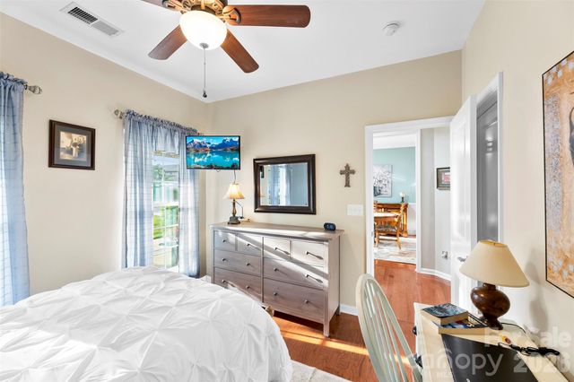 709 Heddington Court, Gastonia, NC 28056