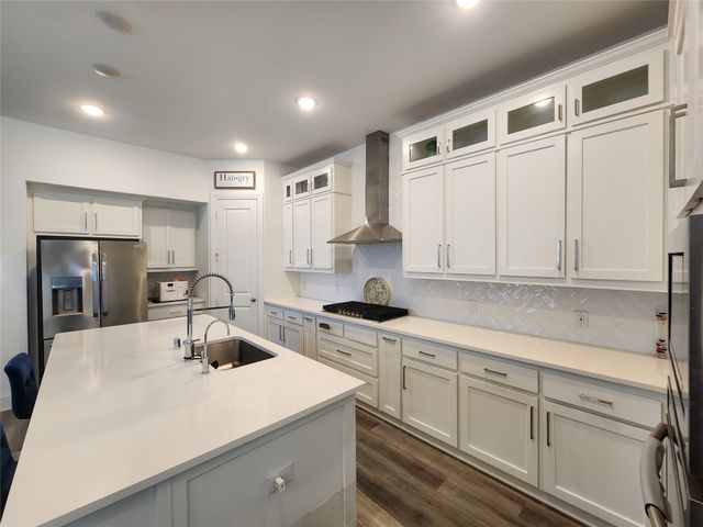 4313 Expedition Drive, Oak Point, TX 75068