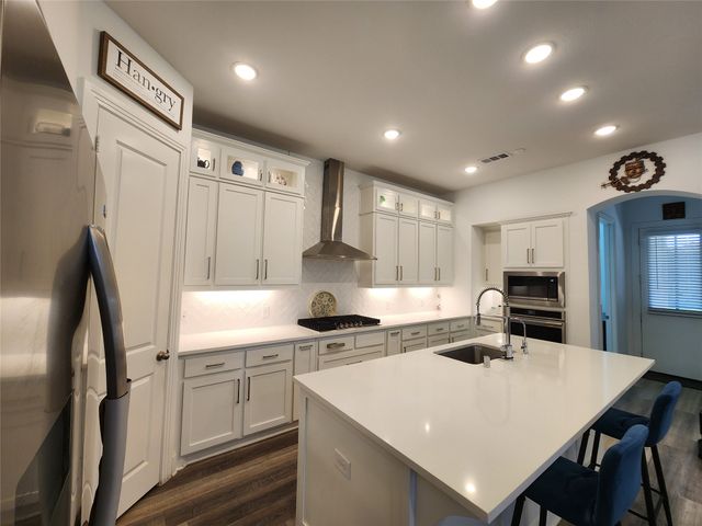 4313 Expedition Drive, Oak Point, TX 75068