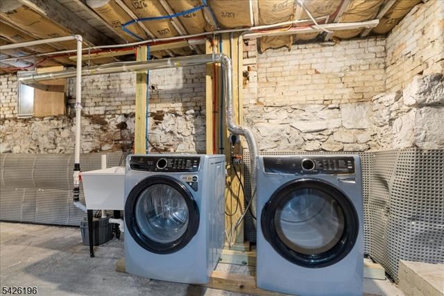 76 Mount Prospect Ave, Newark City, NJ 07104