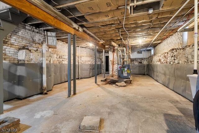 76 Mount Prospect Ave, Newark City, NJ 07104