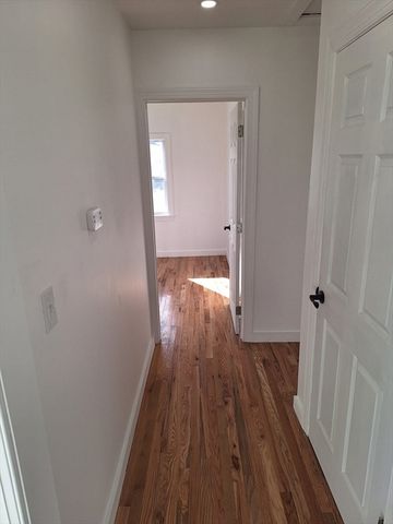 21 Boyden St, Fall River, MA 02721