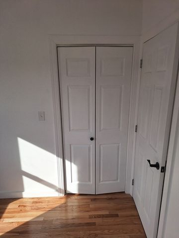 21 Boyden St, Fall River, MA 02721