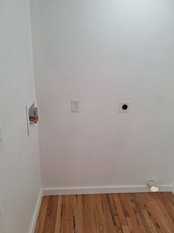 21 Boyden St, Fall River, MA 02721