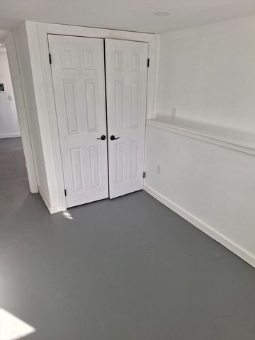 21 Boyden St, Fall River, MA 02721