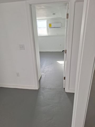 21 Boyden St, Fall River, MA 02721