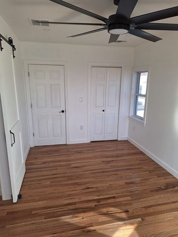 21 Boyden St, Fall River, MA 02721