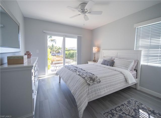 911 Heron CT, Marco Island, FL 34145