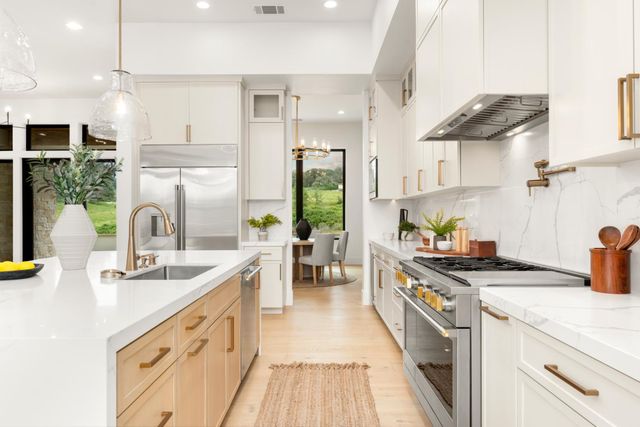 23664 Landon Evan Ln, Auburn, CA 95602