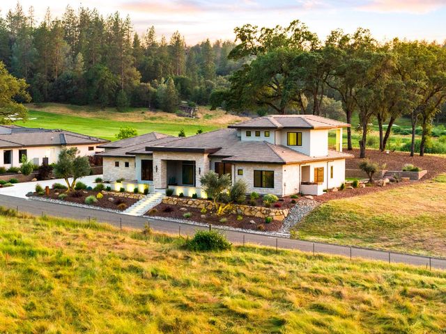 23664 Landon Evan Ln, Auburn, CA 95602