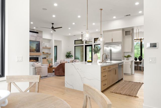 23664 Landon Evan Ln, Auburn, CA 95602