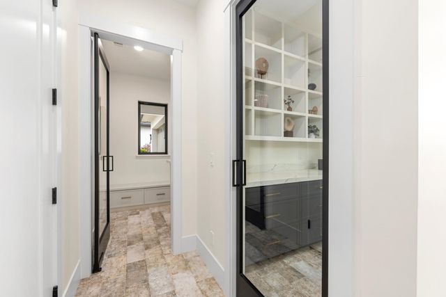23664 Landon Evan Ln, Auburn, CA 95602